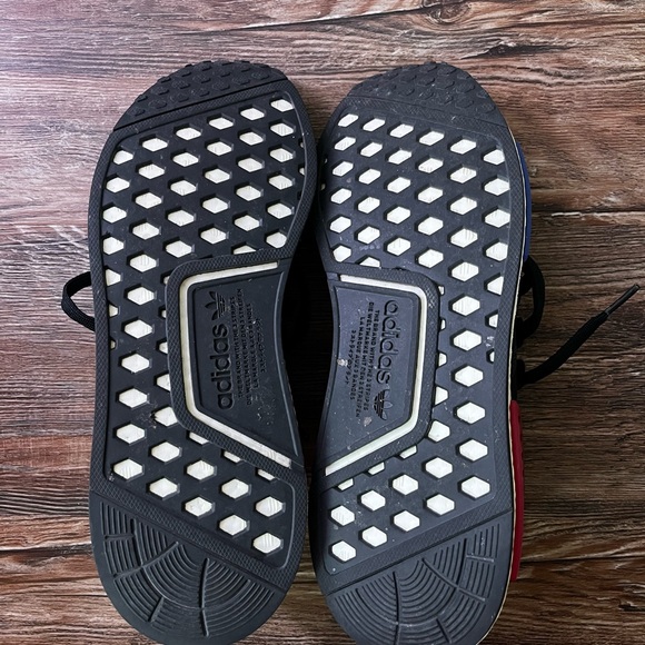 adidas NMD R1 - Picture 6 of 6